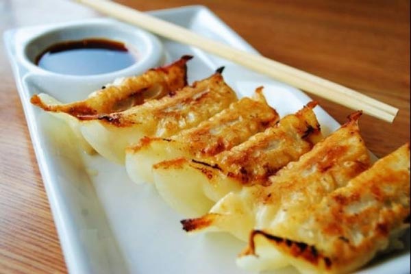 13 món ăn đường phố khiến du khách say mê ở Nhật
