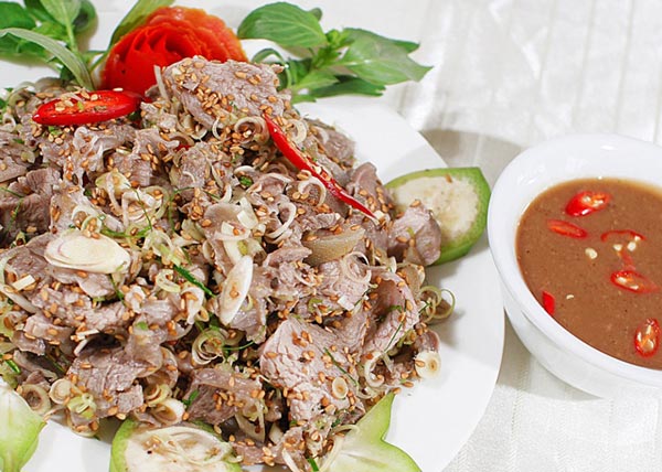 15 MON NGON PHU YEN, AN MOT LAN NHO CA DOI