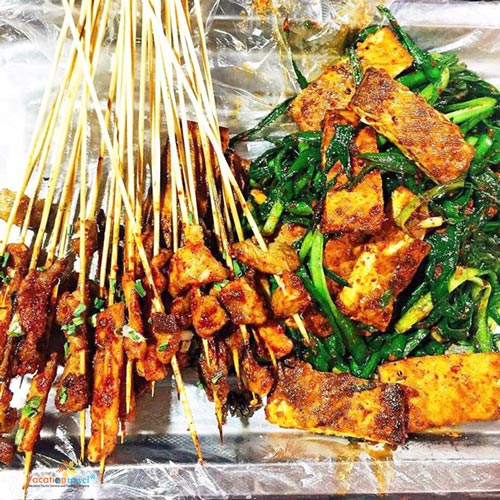 14 món bạn phải ăn khi đến Phượng Hoàng Cổ Trấn!