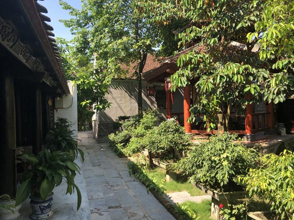 Ở nhà cổ, thăm loạt nhà thờ đẹp như châu Âu ở Nam Định