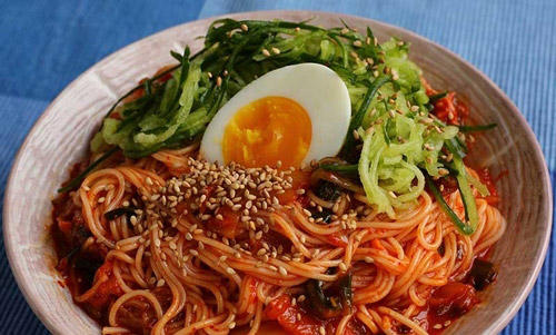 Top 5 món ăn giải nhiệt mùa hè ở Hàn Quốc cùng hội du lịch