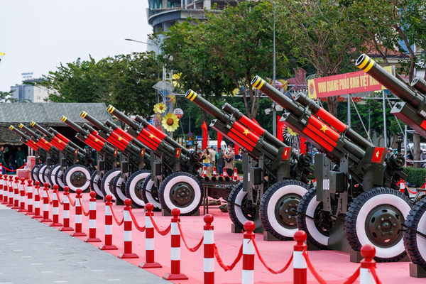 Toàn bộ lộ trình, địa điểm xem diễu binh, diễu hành ngày 30/4 tại TP.HCM mừng 50 năm Giải phóng miền Nam