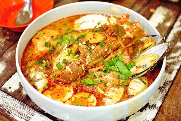 7 hàng tom yum ngon nhất Bangkok
