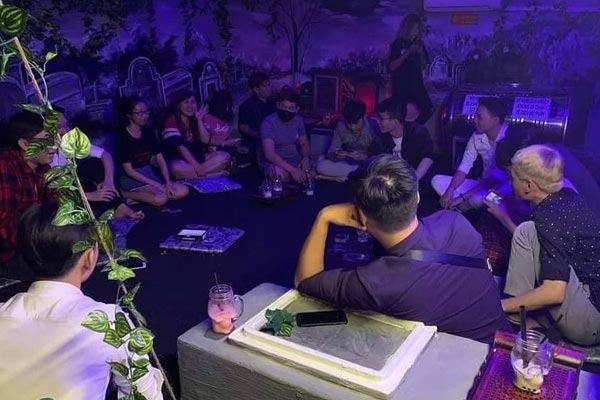 Rùng rợn quá trà sữa 'âm phủ' ở Sài Gòn không dành cho người bị bệnh tim