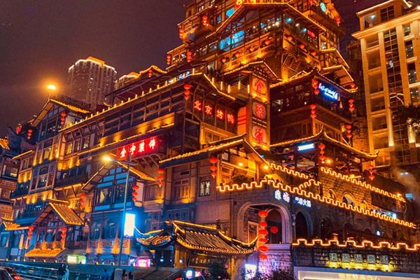 Tour Trùng Khánh – Thành Đô – Cửu Trại Câu – Nga Mi – Lạc Sơn: Hành Trình Khám Phá Vườn Cảnh Tuyệt Mỹ Trung Hoa