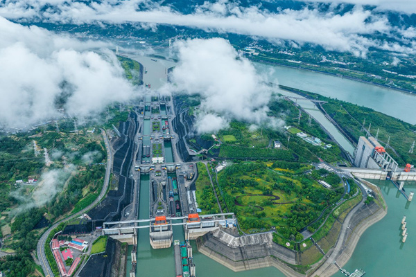 TOUR PHƯỢNG HOÀNG CỔ TRẤN