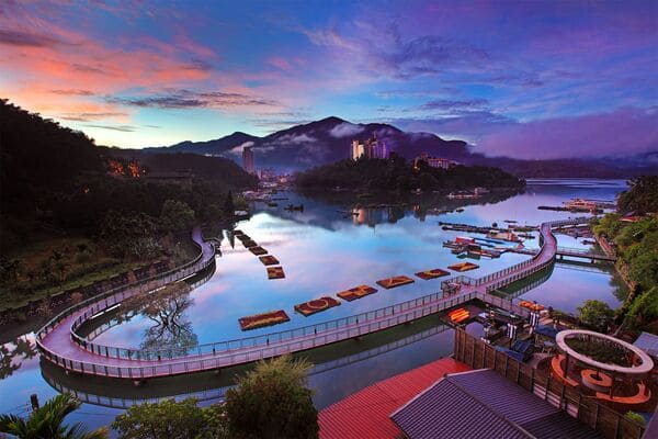 Tour Du Lịch Đài Loan 5N4Đ – Đài Trung, Cao Hùng, Đài Bắc | Bay China Airlines Giá Tốt