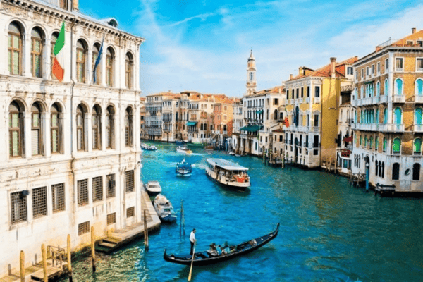 Du ngoạn Châu Âu mùa đông — 9 ngày 9 đêm: Pháp – Thụy Sĩ – Ý – Vatican (Air China)