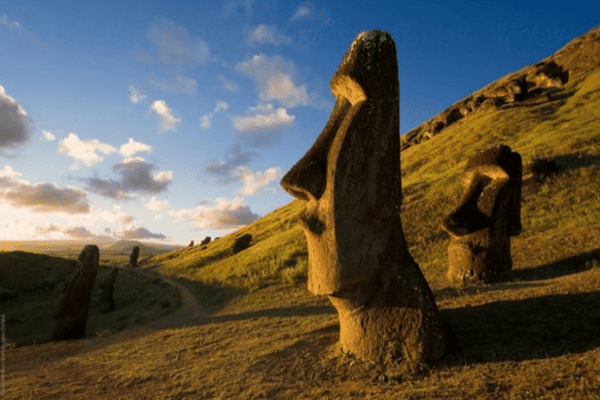 KHÁM PHÁ NAM MỸ ĐẶC BIỆT: HỒ TITICACA – CÁNH ĐỒNG MUỐI UYUNI – ĐẢO PHỤC SINH