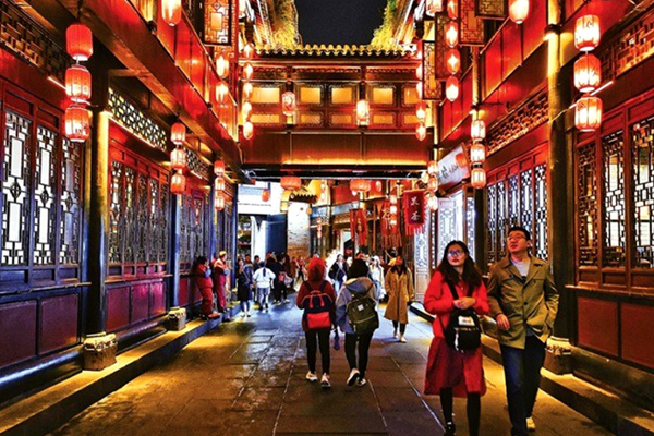 TOUR THÀNH ĐÔ TRƯỢT TUYẾT