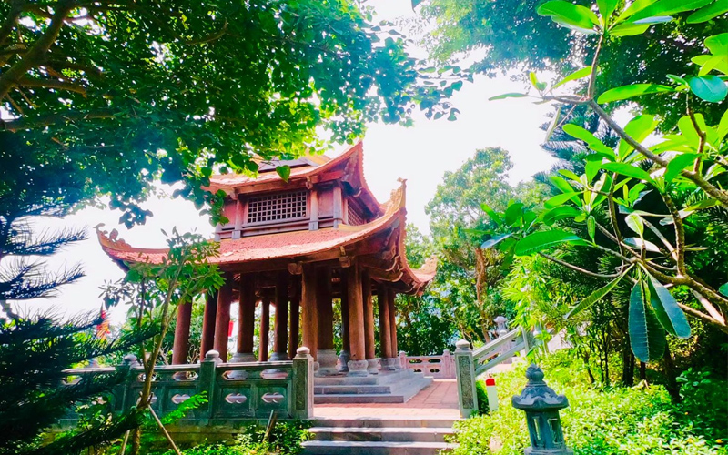 CÔN ĐẢO