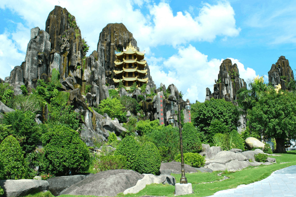 TOUR  ĐÀ NẴNG – SƠN TRÀ – BÀ NÀ/THẦN TÀI – CÙ LAO CHÀM/RỪNG DỪA – HỘI AN – NGŨ HÀNH SƠN (4N3Đ)