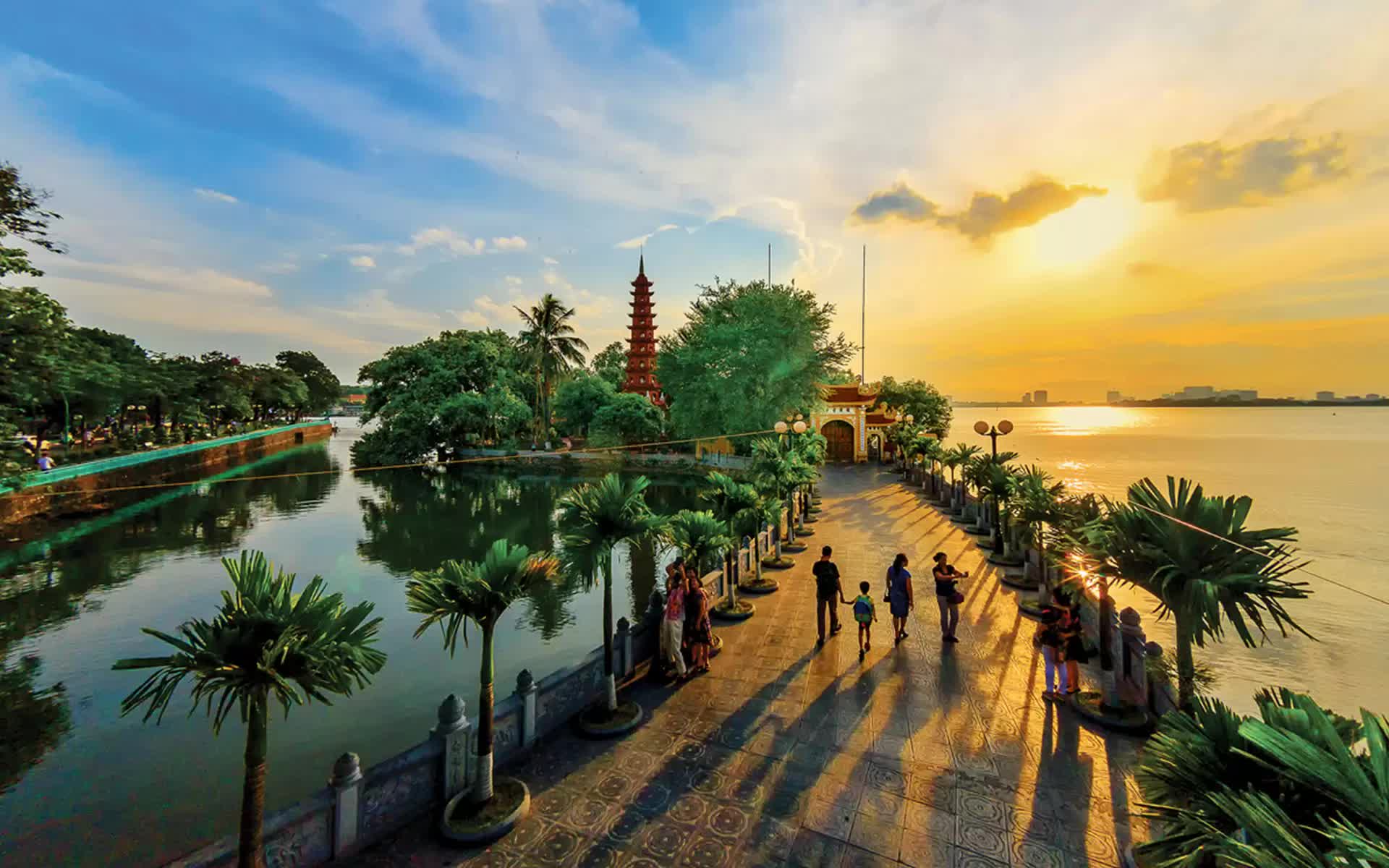 Du lịch hà Nội trong dịp Tết Âm Lịch